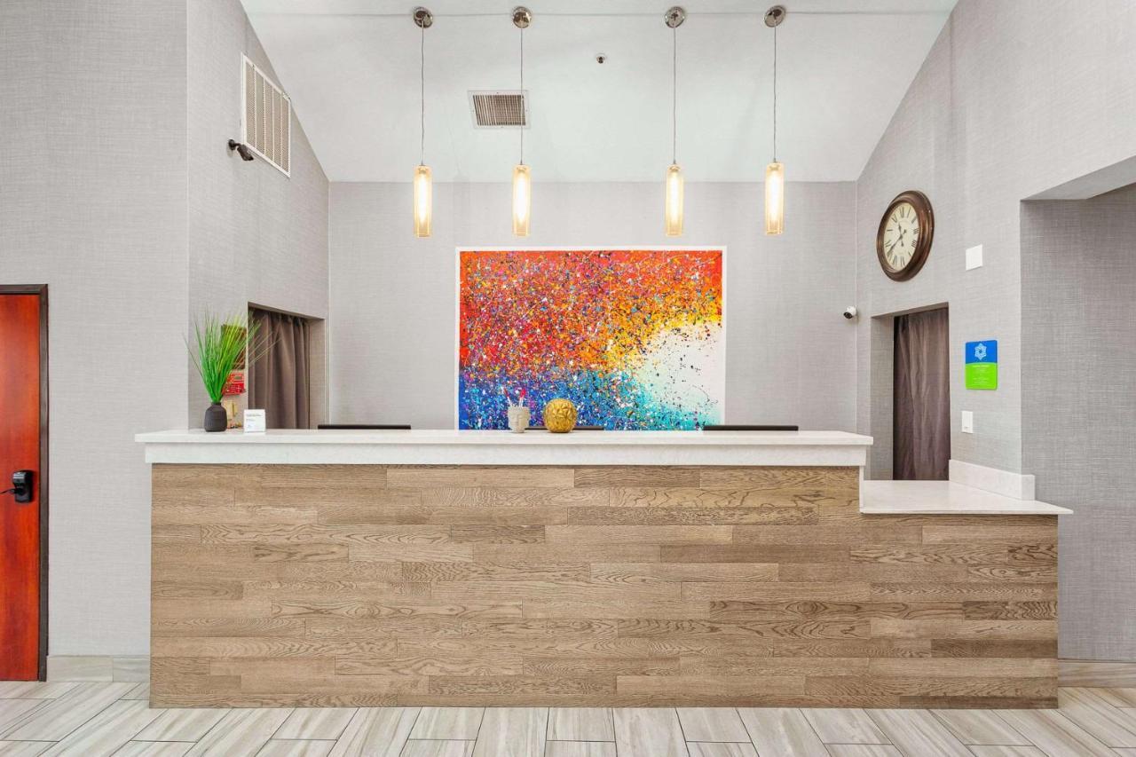 Days Inn By Wyndham Portland East Εξωτερικό φωτογραφία