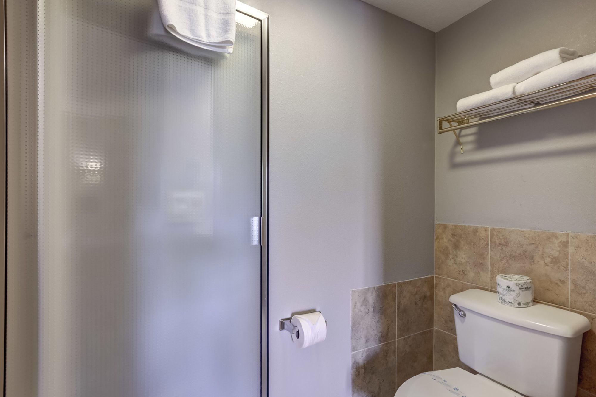Days Inn By Wyndham Portland East Εξωτερικό φωτογραφία